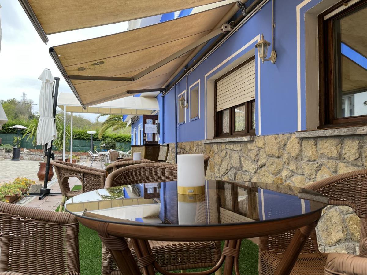 Hotel Avelina Onís Kültér fotó