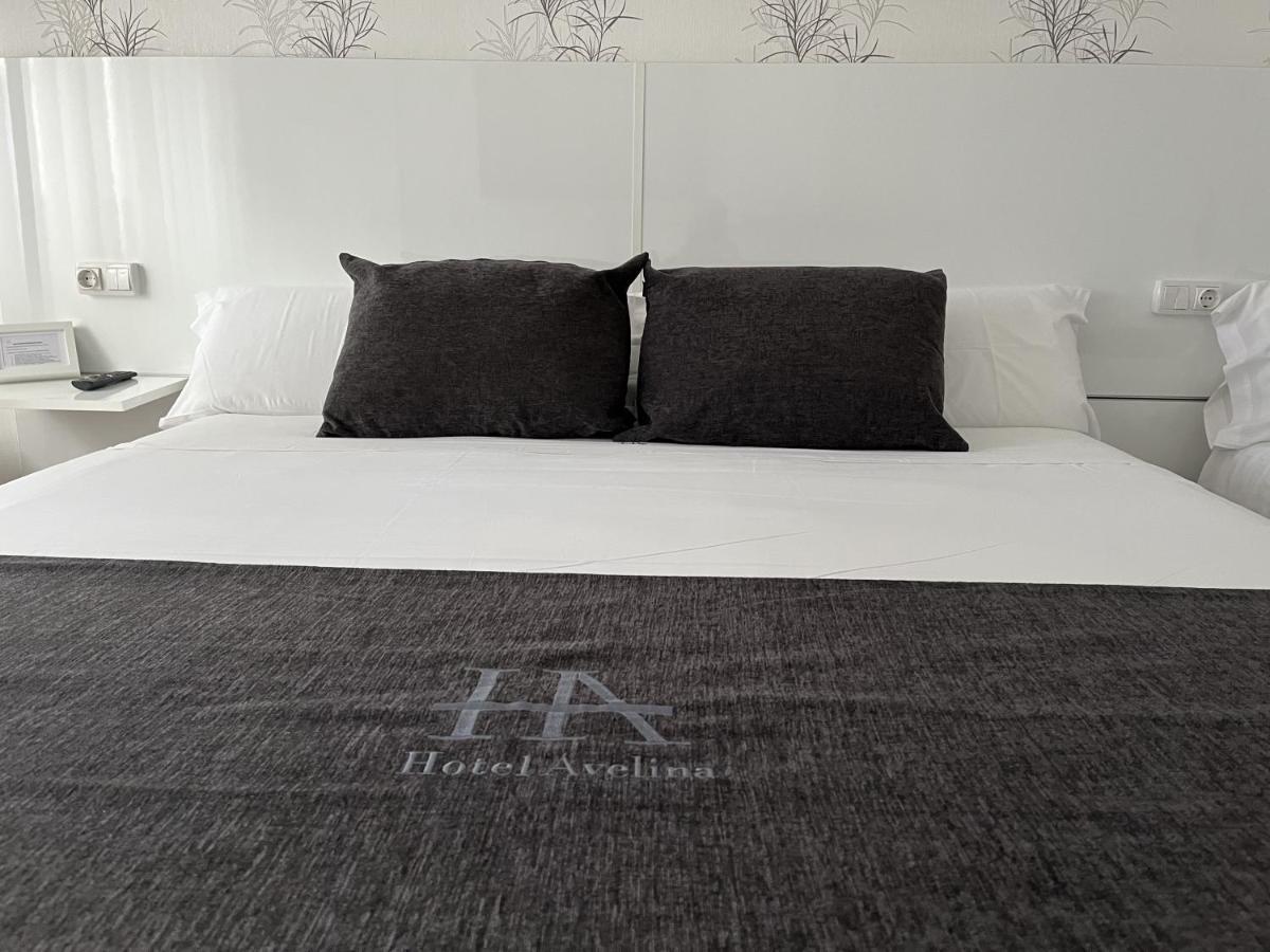 Hotel Avelina Onís Kültér fotó