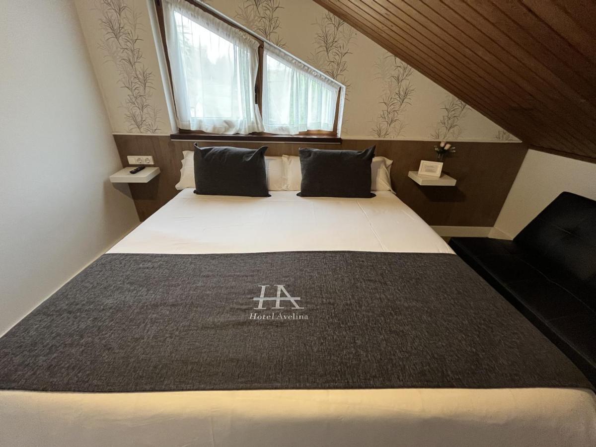 Hotel Avelina Onís Kültér fotó