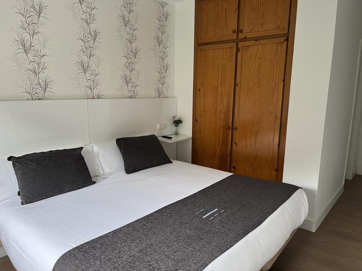 Hotel Avelina Onís Kültér fotó