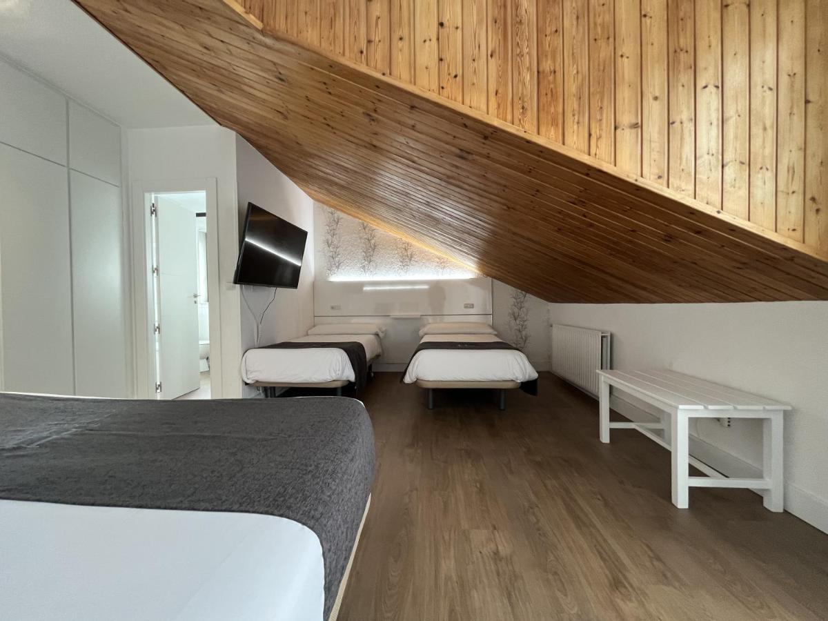 Hotel Avelina Onís Kültér fotó