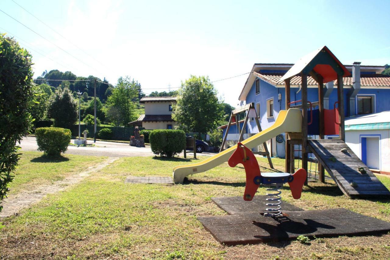 Hotel Avelina Onís Kültér fotó